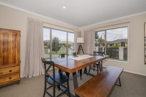 Photo of property in 2 Little George Place, Whitianga, 3510