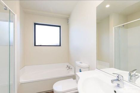 Photo of property in 165b Broderick Road, Johnsonville, Wellington, 6037