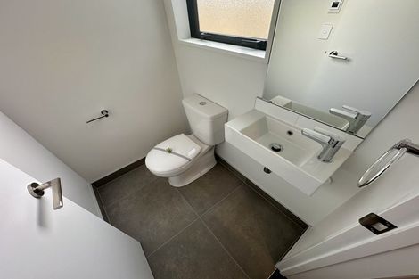 Photo of property in 6a Jern Place, Eastern Beach, Auckland, 2012