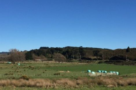 Photo of property in 242 Wallaceville Road, Wallaceville, Upper Hutt, 5371