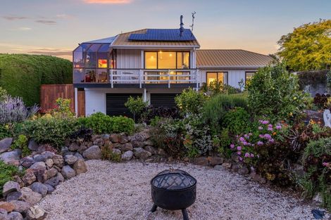 Photo of property in 126 Marine Drive, Diamond Harbour, Lyttelton, 8971
