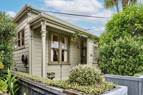 Photo of property in 93 Constable Street, Newtown, Wellington, 6021