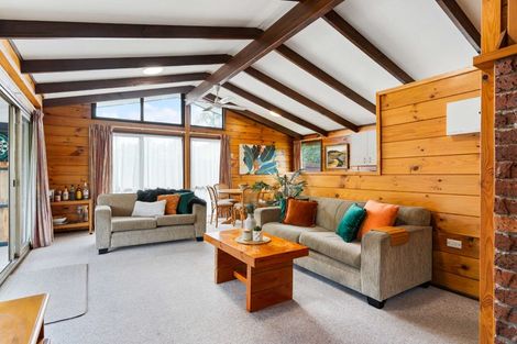 Photo of property in 15 Pitkethley Circle, Pauanui, Hikuai, 3579