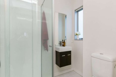 Photo of property in 2/3 Severn Street, Island Bay, Wellington, 6023