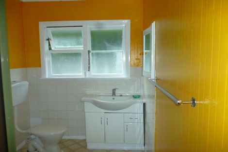 Photo of property in 62f2- Gibbons Street, Ebdentown, Upper Hutt, 5018
