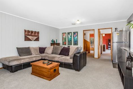 Photo of property in 7 Ration Lane, Whitby, Porirua, 5024