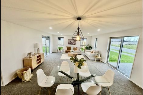 Photo of property in 49 Suffolk Drive, Kirwee, 7571