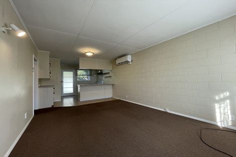 Photo of property in 5 Ranfurly Street, Hokowhitu, Palmerston North, 4410