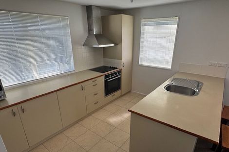Photo of property in 38 Opito Way, East Tamaki, Auckland, 2013