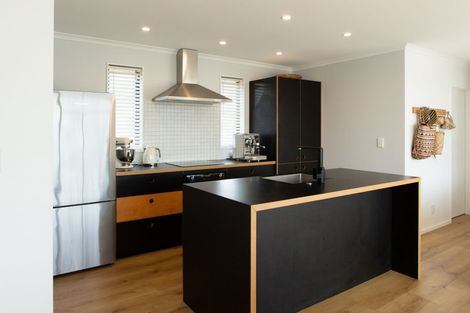 Photo of property in 44 Moana Street, Otaki Beach, Otaki, 5512