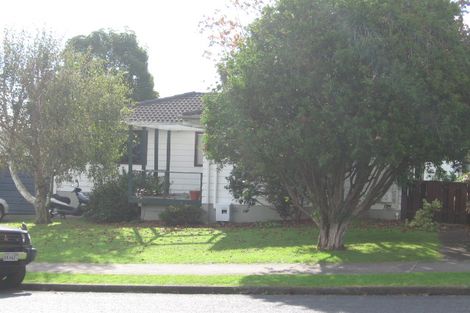 Photo of property in 61 Priestley Drive, Bucklands Beach, Auckland, 2014