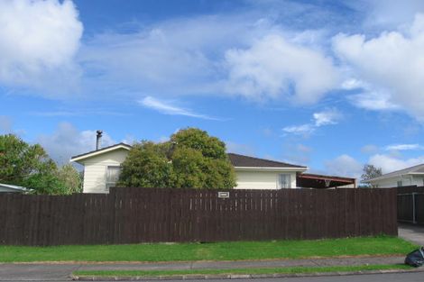 Photo of property in 5 Karina Place, Glen Eden, Auckland, 0602