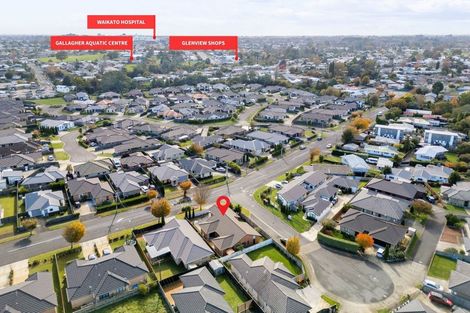 Photo of property in 2 Southbrook Close, Glenview, Hamilton, 3206