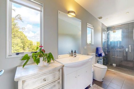 Photo of property in 133 Pacific View Drive, Whangamata, 3620