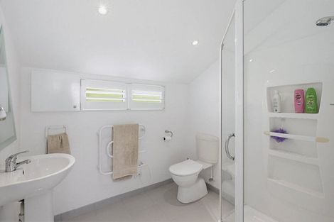 Photo of property in 8 River Glade, Waikanae, 5036