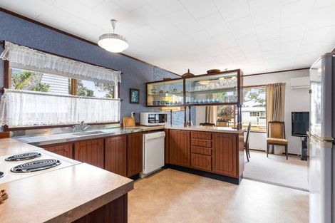 Photo of property in 419 Linton Crescent, Whangamata, 3620