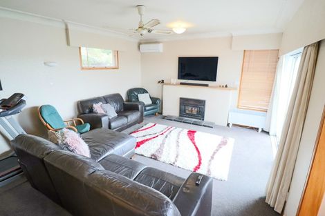Photo of property in 3 Hepper Street, New Lynn, Auckland, 0600