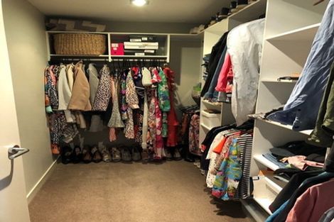 Photo of property in 11 The Mall, Mount Maunganui, 3116