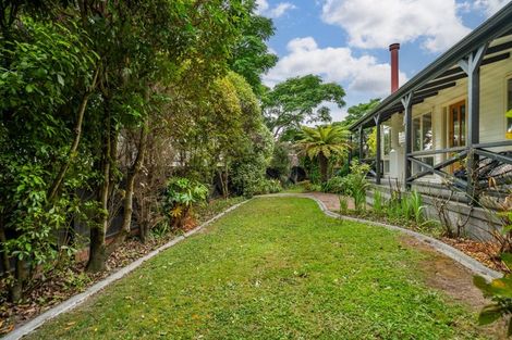 Photo of property in 3 Mcenroe Grove, Naenae, Lower Hutt, 5011