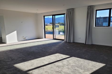 Photo of property in 39 Tukare Loop, Te Anau, 9600