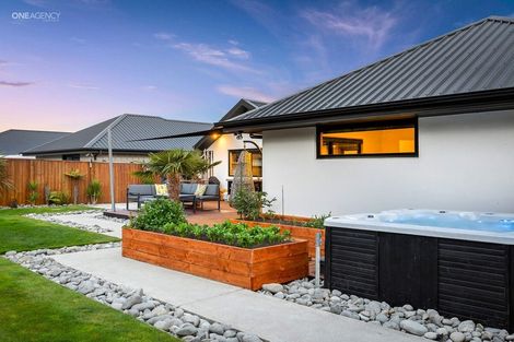 Photo of property in 77 Bayliss Drive, Kaiapoi, 7630