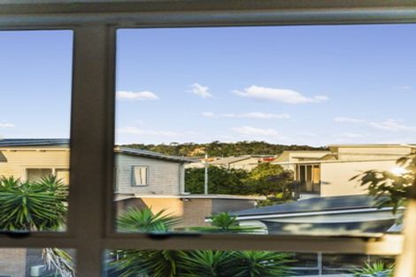 Photo of property in 6 Touhou Road, Hobsonville, Auckland, 0616