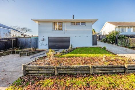 Photo of property in 35 Moncrieff Avenue, Clendon Park, Auckland, 2103