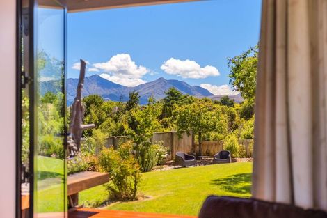 Photo of property in 968 Kingston Road, Drift Bay, Queenstown, 9371