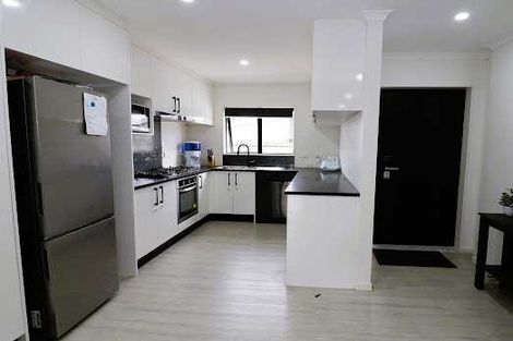 Photo of property in 4c Old Wairoa Road, Papakura, 2110