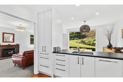 Photo of property in 69 Salford Street, Newlands, Wellington, 6037