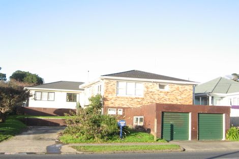 Photo of property in 2/68 Great South Road, Manurewa, Auckland, 2102