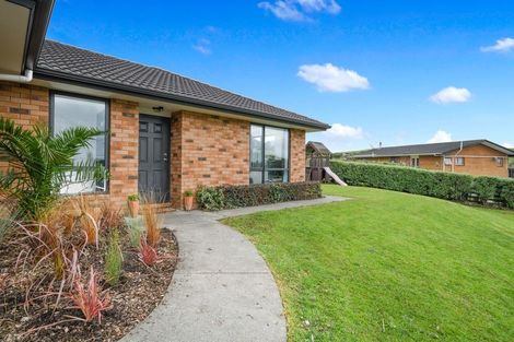 Photo of property in 5 Gavinike Place, Waimauku, 0812
