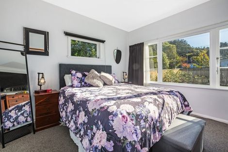 Photo of property in 27 Stanley Street, Wainuiomata, Lower Hutt, 5014