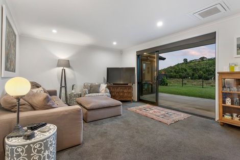 Photo of property in 68 Pakanga Grove, Pyes Pa, Tauranga, 3112