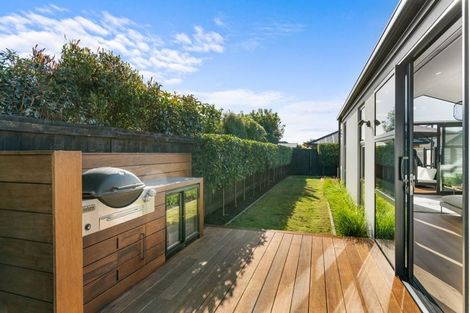 Photo of property in 9 Guardsman Place, Prebbleton, 7604