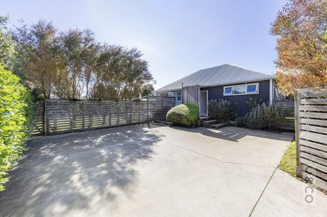 Photo of property in 23 Kaipara Portage Road, Riverhead, 0820