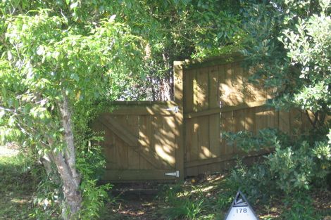 Photo of property in 178 Hutchinson Avenue, New Lynn, Auckland, 0600