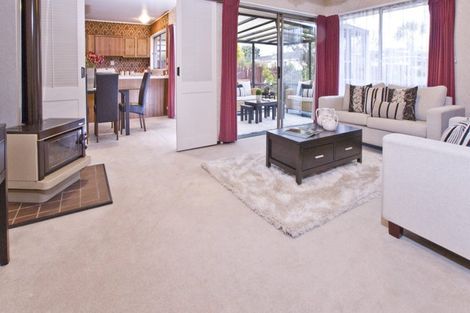 Photo of property in 31 Tiraumea Drive, Pakuranga, Auckland, 2010