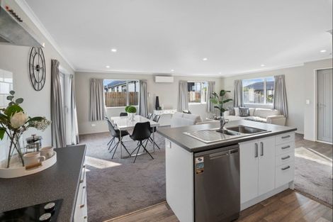 Photo of property in 27 Lucca Crescent, Rolleston, 7615