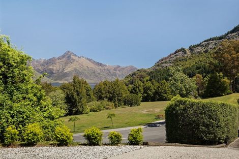 Photo of property in 281 Fernhill Road, Sunshine Bay, Queenstown, 9300