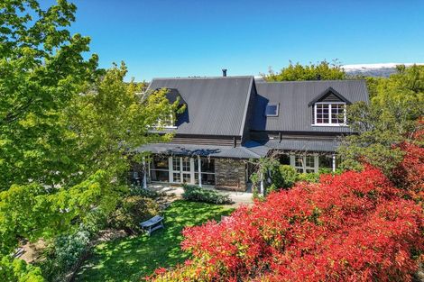 Photo of property in 9 Hunter Crescent, Wanaka, 9305