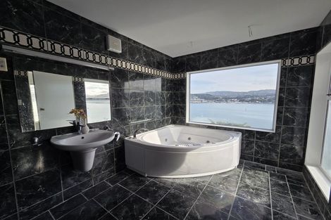 Photo of property in 103 Maupuia Road, Maupuia, Wellington, 6022