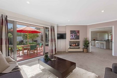 Photo of property in 9 Caroline Way, Northwood, Christchurch, 8051