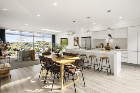 Photo of property in 31 Cresswell Place, Johnsonville, Wellington, 6037