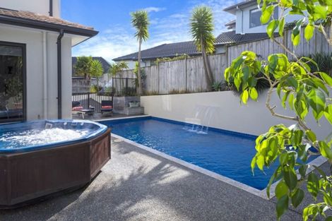 Photo of property in 110 Cyril French Drive, Flat Bush, Auckland, 2016