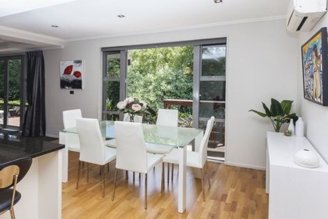 Photo of property in 11 Nightingale Place, Papanui, Christchurch, 8053