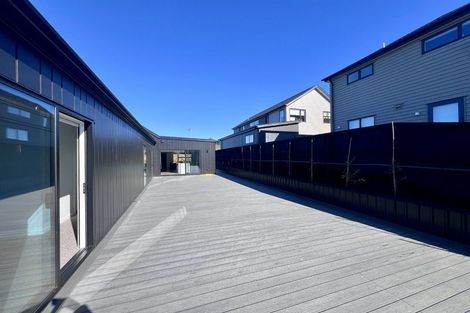 Photo of property in 43 Kikorangi Drive, Wainui, Silverdale, 0992