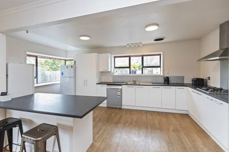 Photo of property in 16 Sayers Crescent, Ilam, Christchurch, 8041