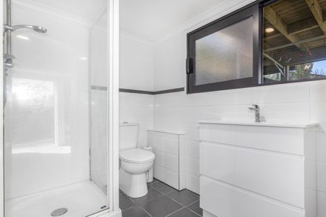 Photo of property in 5 Roys Road, Plimmerton, Porirua, 5026
