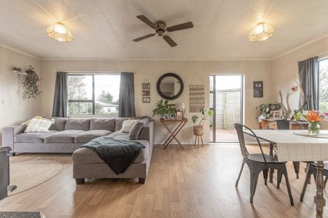 Photo of property in 1a Montgomery Street, Waipukurau, 4200